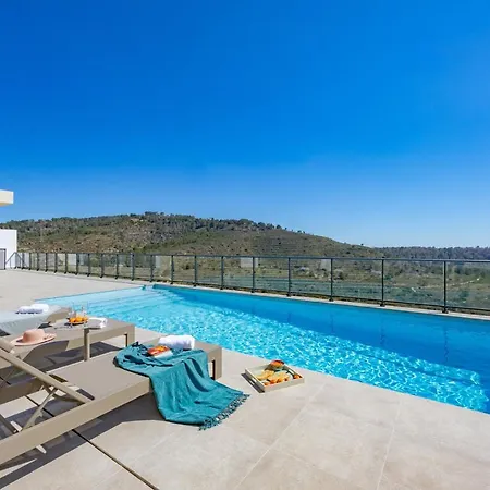 Villa Bliss - Plusholidays