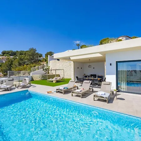 Bliss - Plusholidays Villa