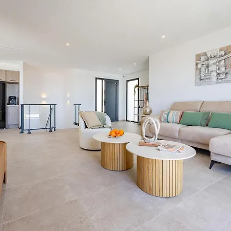 Bliss - Plusholidays Villa