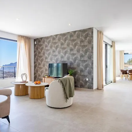 Bliss - Plusholidays Villa