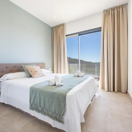 Bliss - Plusholidays Villa Empedrola